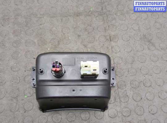 купить Бардачок (вещевой ящик) на Chevrolet Equinox 2017-2024