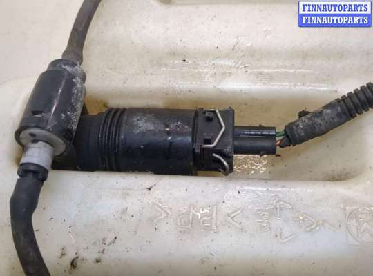 купить Бачок омывателя на Nissan Note E11 2005-2013