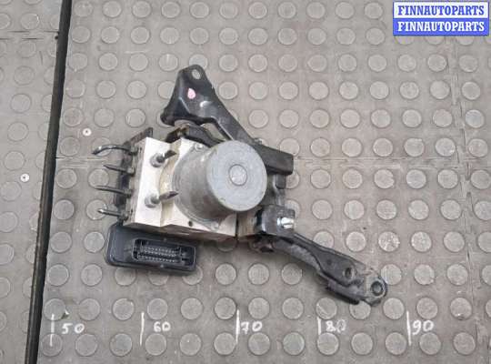 купить Блок АБС, насос (ABS, ESP, ASR) на Subaru Forester (S13) 2012-2019