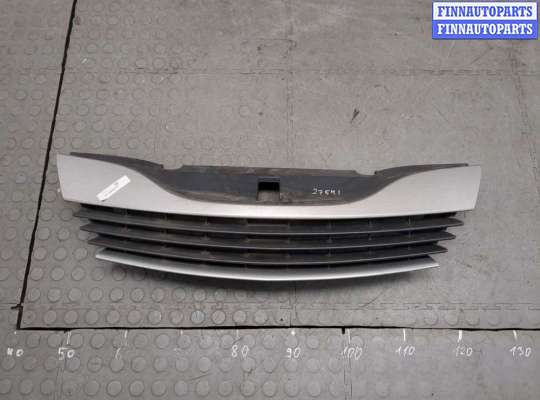 Решетка радиатора RN1592908 на Renault Laguna 2 2001-2007