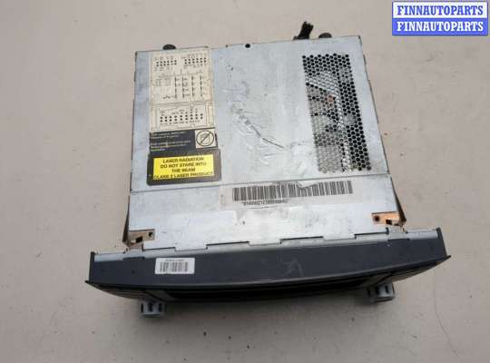 Магнитола на Volkswagen Touareg I (7L)