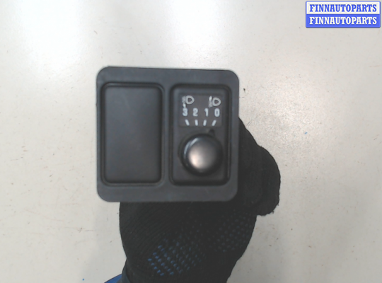 Кнопка регулировки фар NS686497 на Nissan Almera N15 1995-2000
