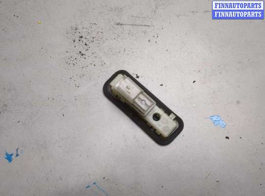 купить Кнопка открывания багажника с крышки на Peugeot 3008 2009-2016