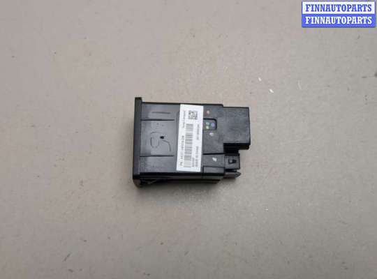 Купить Разъем AUX/USB на Ford EcoSport 2017-2023 Разъем AUX/USB FO2141061 на Ford EcoSport 2017-2023