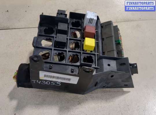 купить Блок предохранителей на Peugeot 406 1995-1999
