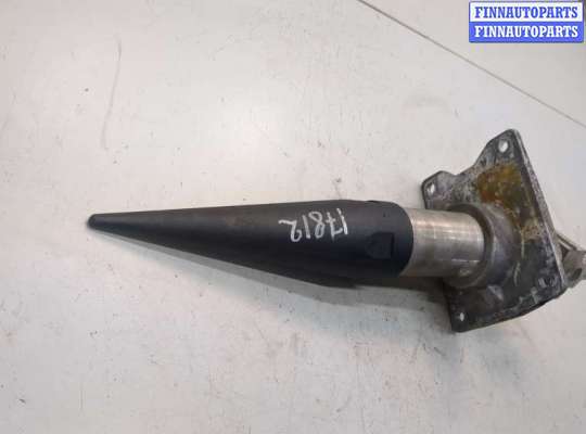 Кронштейн бампера на Audi A8 (D3, 4E)