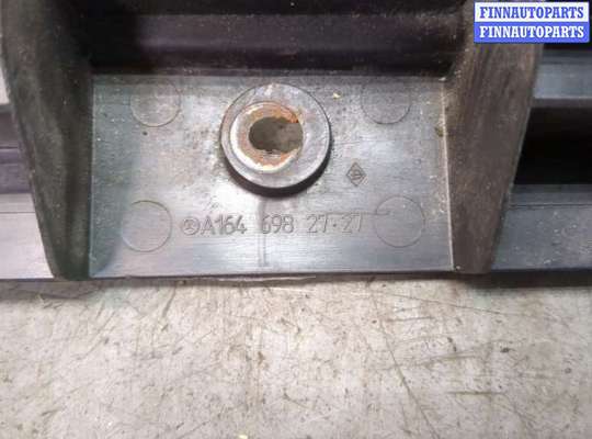 купить Кронштейн порога на Mercedes ML W164 2005-2011