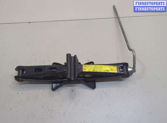 Домкрат на Ford Mondeo IV