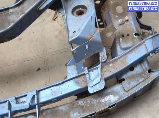 Панель передняя (телевизор) на Ford Focus II