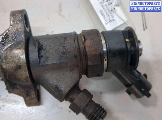 Форсунка топливная на Peugeot 308 I (T7)