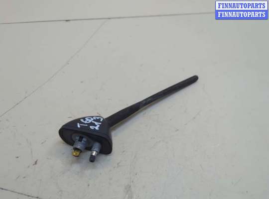 Антенна SZS8389 на Suzuki Grand Vitara 2005-2016