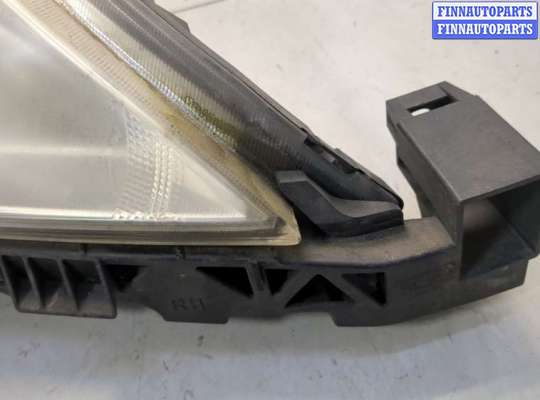 Фара передняя на Mazda 5 I (CR)