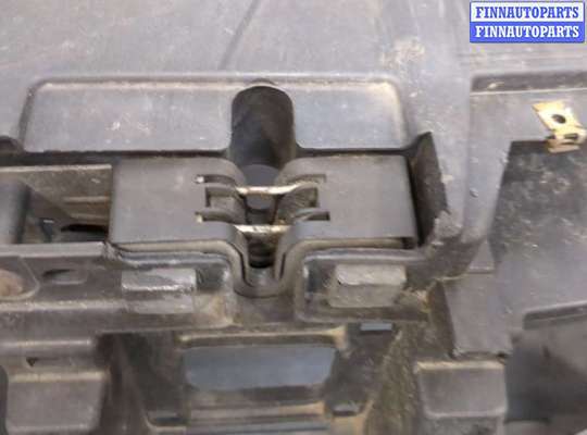 купить Рамка передняя (телевизор) на Volkswagen Passat 6 2005-2010