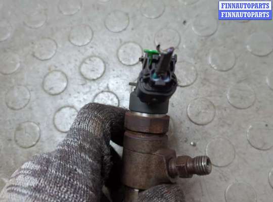 купить Форсунка топливная на Ford Fiesta 2008-2013