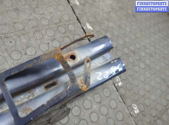 купить Усилитель бампера на Toyota Corolla Verso 2002-2004