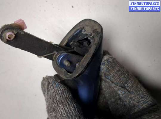 Ручка крышки багажника (задней двери)