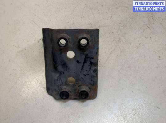 купить Кронштейн (лапа крепления) на Nissan X-Trail (T30) 2001-2007