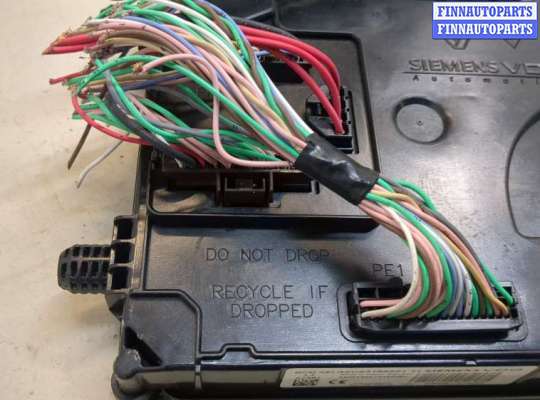 купить Блок управления бортовой сети (Body Control Module) на Renault Laguna 3 2007-2025