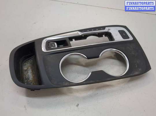 купить Рамка под кулису на Chevrolet Equinox 2017-2024