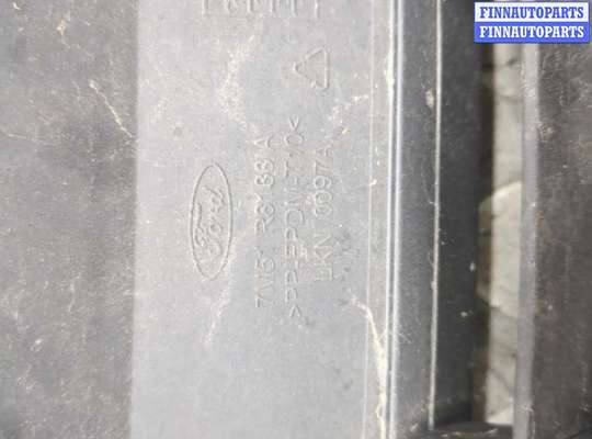 купить Решетка радиатора на Ford C-Max 2002-2010