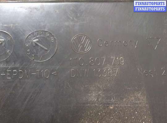 купить Молдинг бампера на Volkswagen Touran 2003-2006