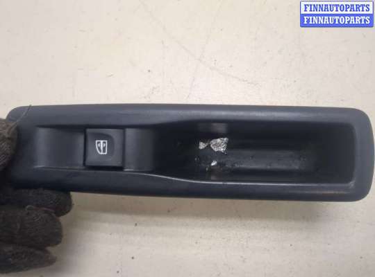 купить Кнопка стеклоподъемника (блок кнопок) на Renault Scenic 2009-2012