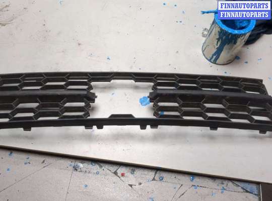 купить Заглушка (решётка) бампера на Skoda Octavia (A7) 2013-2023