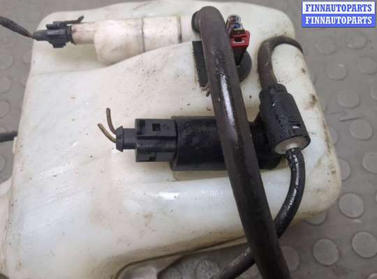 купить Бачок омывателя на Chrysler Voyager 2007-2010