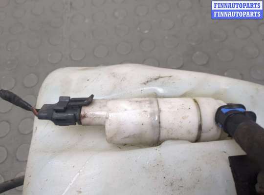 купить Бачок омывателя на Chrysler Voyager 2007-2010