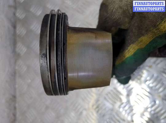 купить Поршень на Peugeot 207 2006-2015