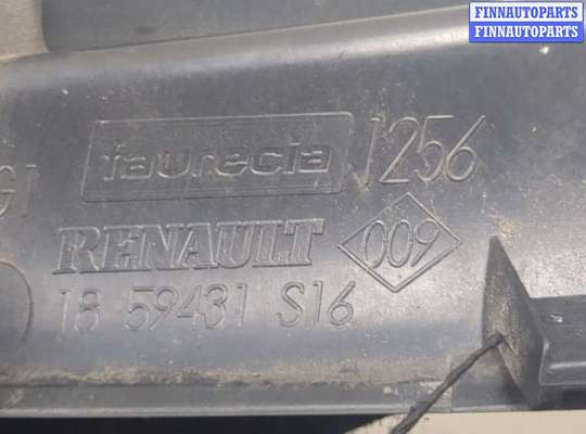 купить Решетка радиатора на Renault Clio 2005-2009