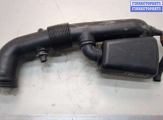 Резонатор воздушного фильтра OP2385561 на Opel Zafira A 1999-2005