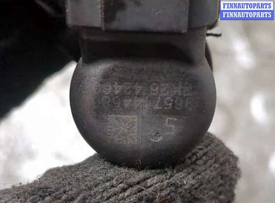 купить Форсунка топливная на Ford C-Max 2002-2010