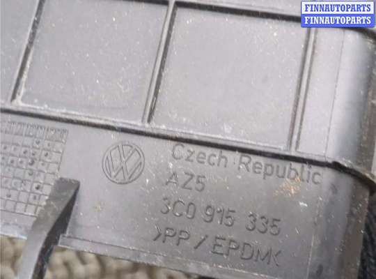 купить Крышка аккумулятора на Volkswagen Tiguan 2007-2011
