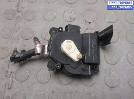 Моторчик заслонки печки на Honda Element