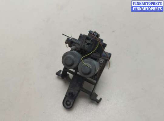 купить Кран отопителя (печки) на Audi A6 (C6) 2004-2011