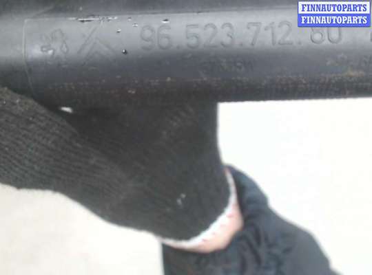 купить Амортизатор крышки багажника на Peugeot 307