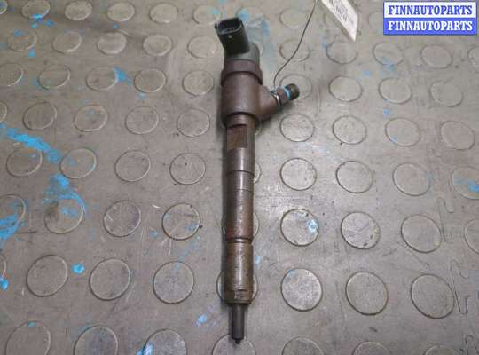 Форсунка топливная OP2402166 на Opel Corsa D 2006-2014
