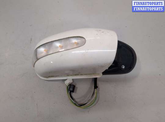 Зеркало боковое на Mercedes-Benz C (W203)