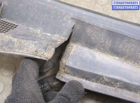 купить Жабо под дворники (дождевик) на Opel Vectra C 2002-2008