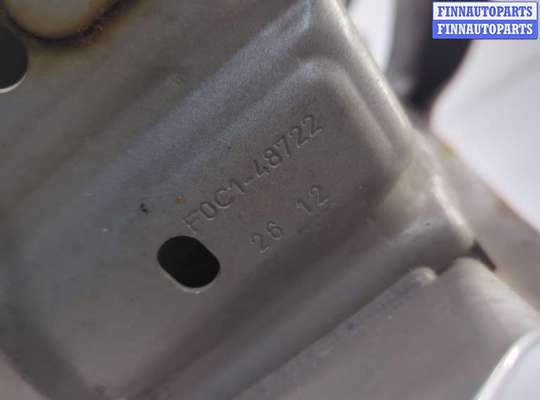 Усилитель бампера на Ford Focus III