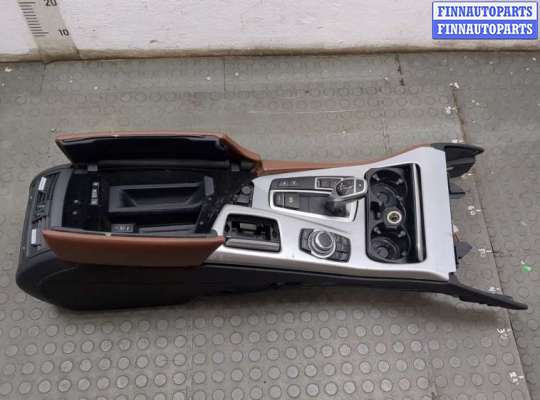 купить Консоль салона (кулисная часть) на BMW 5 F10 2010-2017