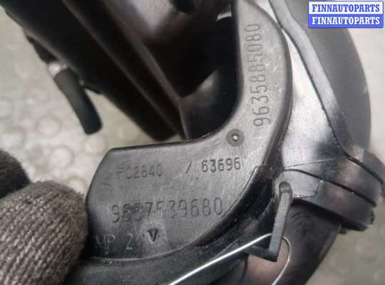 купить Коллектор впускной на Peugeot 1007 2005-2009