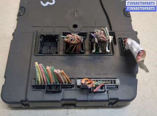 купить Блок предохранителей на Renault Scenic 2003-2009