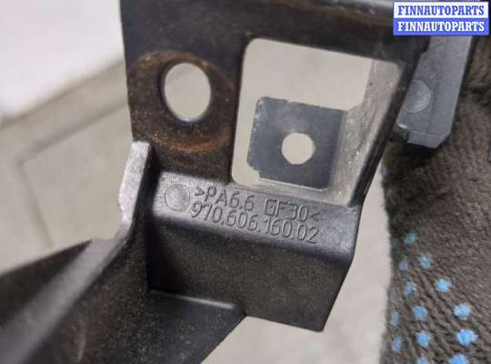 купить Кронштейн (лапа крепления) на Porsche Panamera 2009-2016