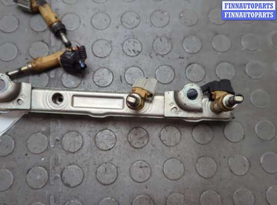 купить Форсунка топливная на Toyota Auris E15 2006-2012