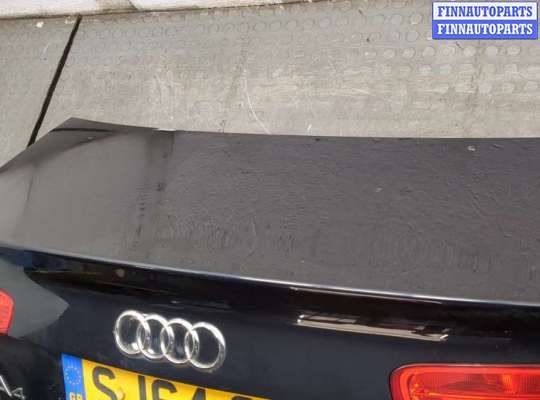 Стекло заднее