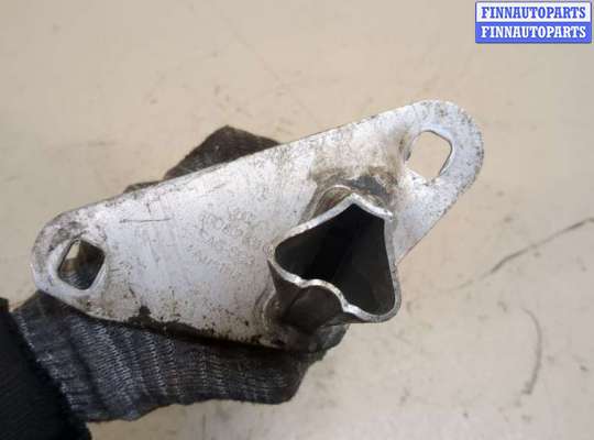 купить Кронштейн усилителя бампера на Audi A4 (B5) 1994-2000