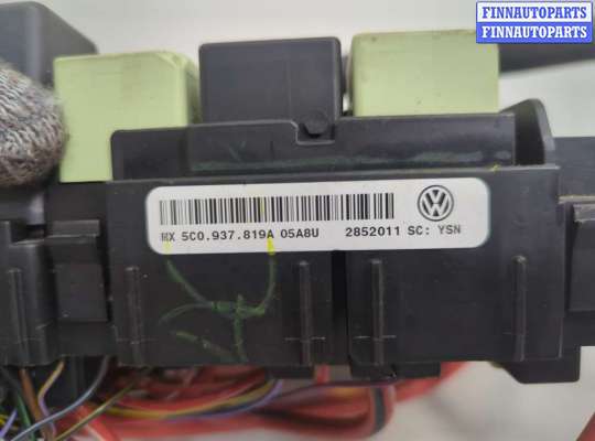 купить Блок предохранителей на Volkswagen Jetta 6 2010-2018