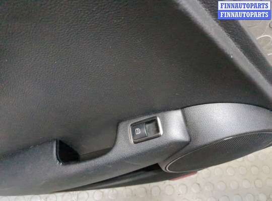 купить Дверная карта (Обшивка двери) на Mercedes C W204 2006-2015